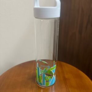 Starbucks “You are here “ Seattle Clear glass  Water Bottle with White Lid